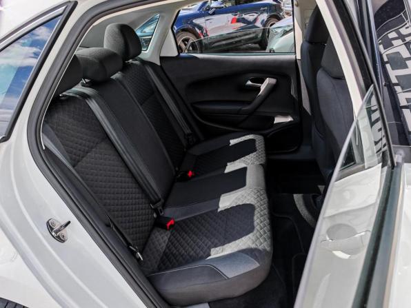 Volkswagen Polo V Рестайлинг с пробегом 2018 года, цена 1 250 000 рублей, 143615 км, седан, Автокод Объявления