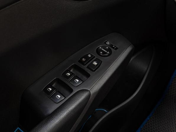 Hyundai Solaris II Рестайлинг с пробегом 2020 года, цена 1 429 000 рублей, 74917 км, седан, Автокод Объявления