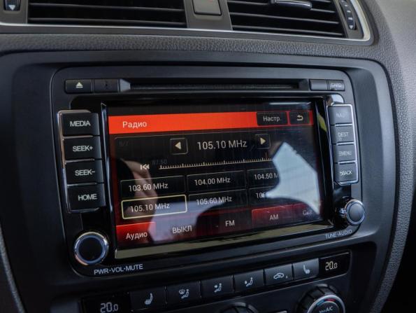 Volkswagen Jetta VI Рестайлинг с пробегом 2014 года, цена 970 000 рублей, 154559 км, седан, Автокод Объявления