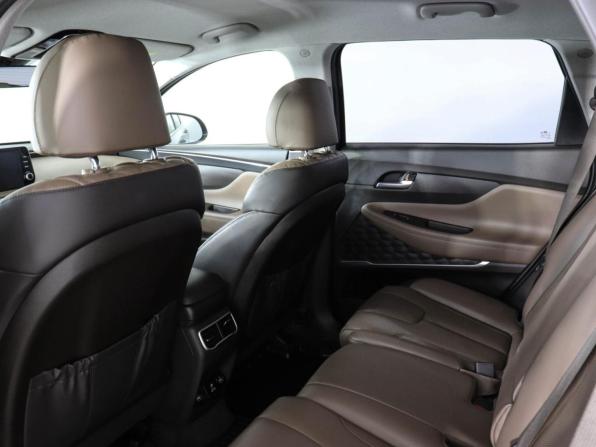 Hyundai Santa Fe IV Рестайлинг с пробегом 2021 года, цена 3 150 000 рублей, 60000 км, внедорожник, Автокод Объявления