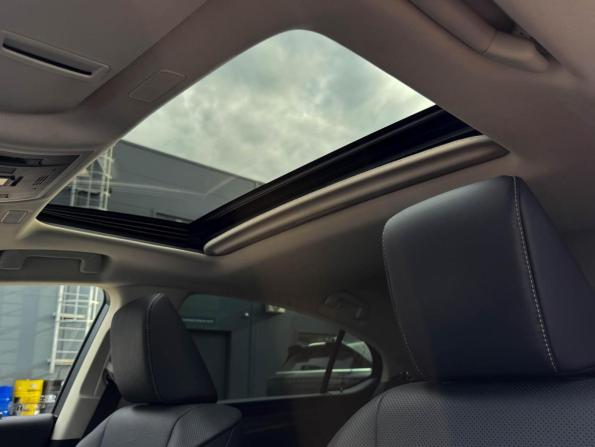 Lexus ES VII Рестайлинг с пробегом 2021 года, цена 4 349 000 рублей, 121709 км, седан, Автокод Объявления