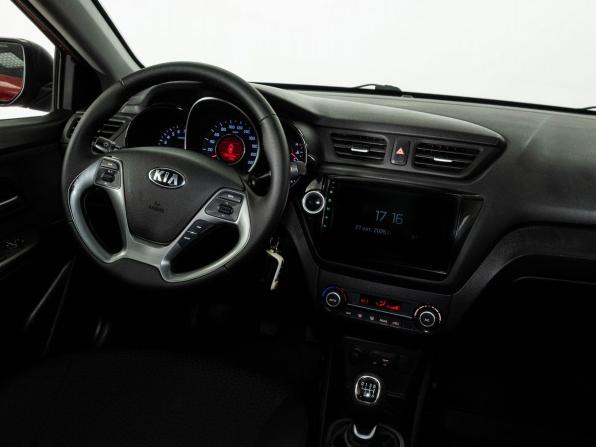Kia Rio III Рестайлинг с пробегом 2017 года, цена 928 000 рублей, 196000 км, седан, Автокод Объявления
