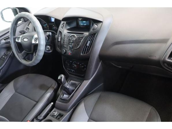 Ford Focus III с пробегом 2012 года, цена 520 000 рублей, 271100 км, седан, Автокод Объявления