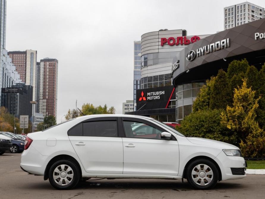 Skoda Rapid I Рестайлинг Москва  - изображение 3