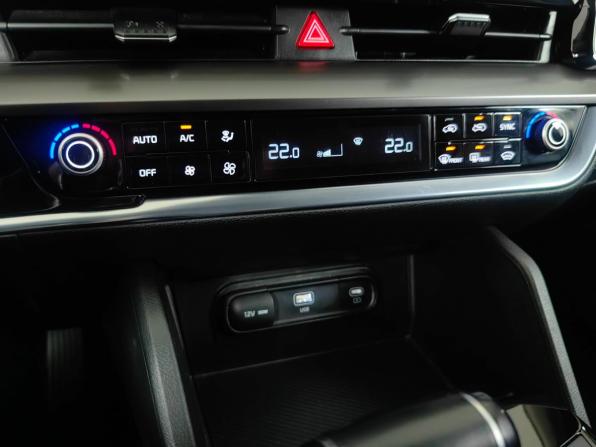 Kia Sportage V с пробегом 2022 года, цена 3 285 000 рублей, 103104 км, внедорожник, Автокод Объявления