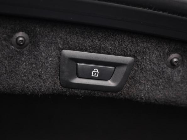 BMW 6 серии III (F06/F13/F12) Рестайлинг с пробегом 2016 года, цена 3 199 000 рублей, 131731 км, купе, Автокод Объявления