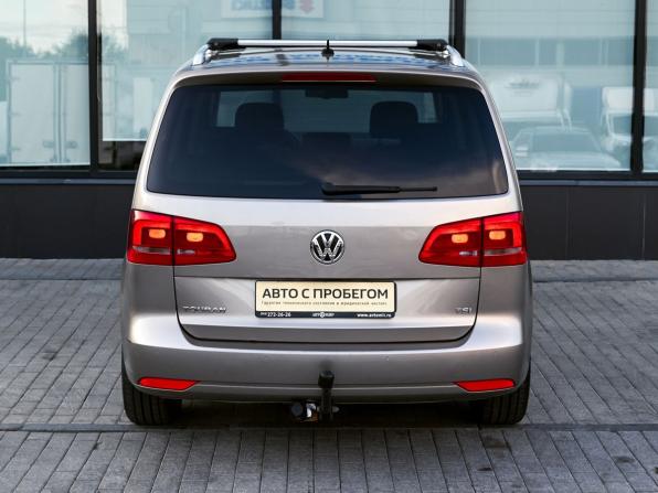 Volkswagen Touran I Рестайлинг 2 с пробегом 2012 года, цена 1 019 000 рублей, 201616 км, компактвэн, Автокод Объявления