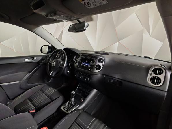 Volkswagen Tiguan I Рестайлинг с пробегом 2016 года, цена 1 743 000 рублей, 102371 км, внедорожник, Автокод Объявления