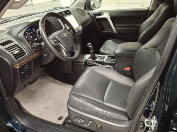 Toyota Land Cruiser Prado 150 Series Рестайлинг 2 с пробегом 2018 года, цена 5 910 000 рублей, 85243 км, внедорожник, Автокод Объявления