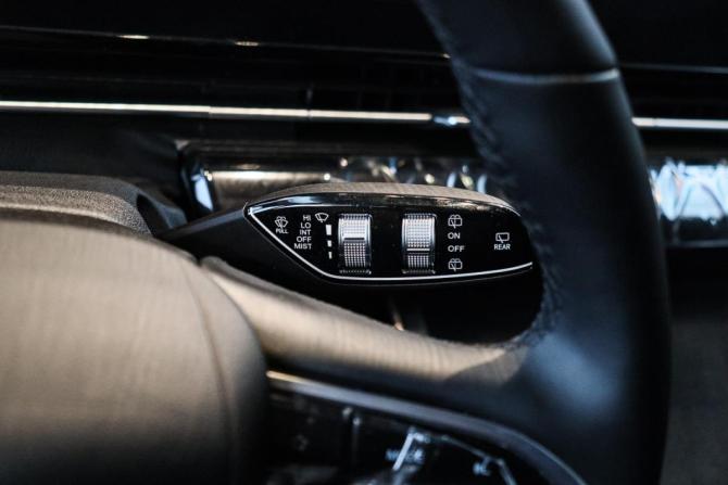 Omoda C5 I Рестайлинг с пробегом 2024 года, цена 1 799 000 рублей, 11935 км, внедорожник, Автокод Объявления