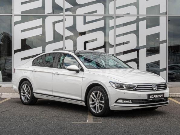Volkswagen Passat B8 с пробегом 2016 года, цена 1 928 000 рублей, 155991 км, седан, Автокод Объявления