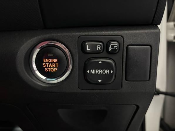Toyota Vitz II (XP90) с пробегом 2009 года, цена 670 000 рублей, 149000 км, хэтчбек, Автокод Объявления