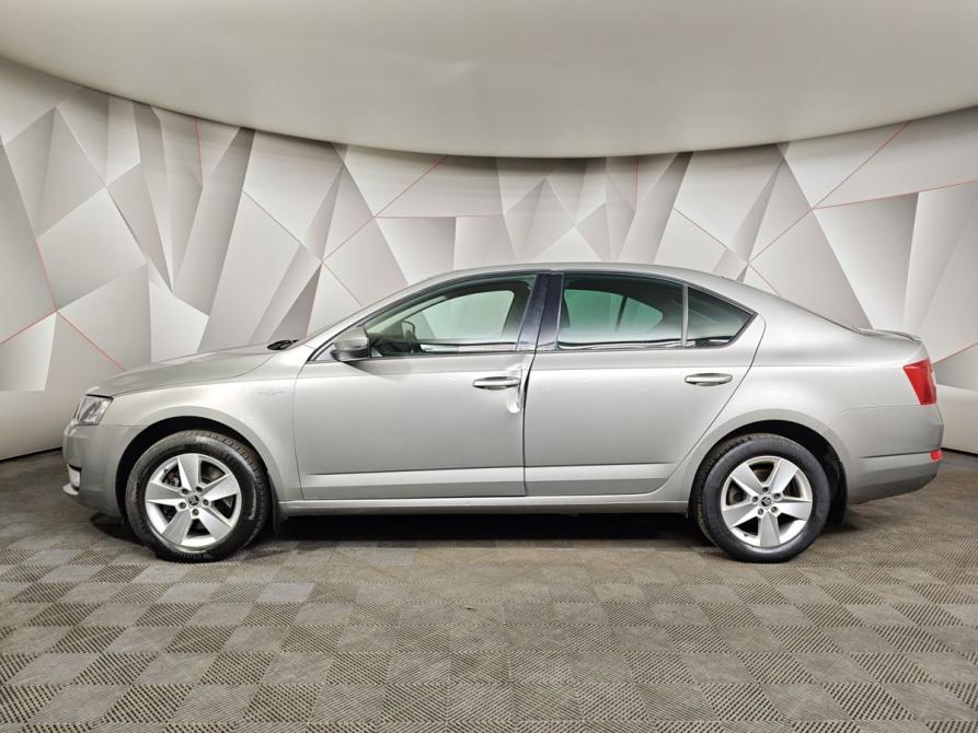 Skoda Octavia III (A7) Москва  - изображение 5