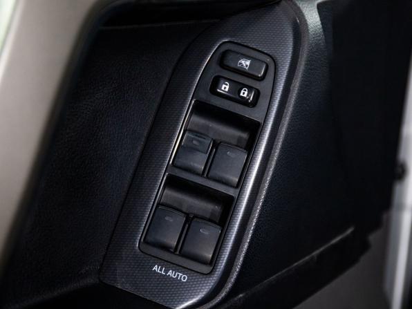 Toyota Land Cruiser Prado 150 Series с пробегом 2010 года, цена 2 855 000 рублей, 260102 км, внедорожник, Автокод Объявления