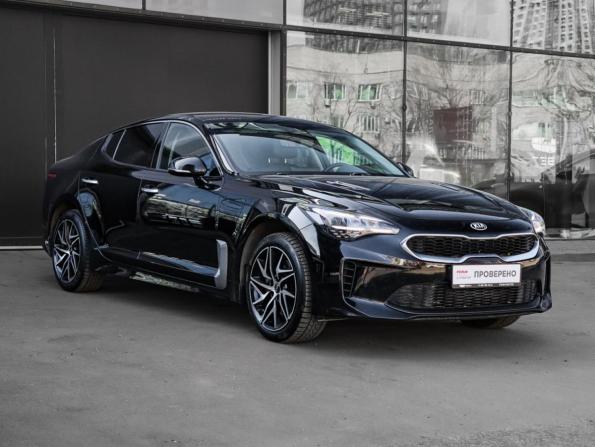 Kia Stinger I Рестайлинг с пробегом 2021 года, цена 2 695 000 рублей, 65647 км, лифтбек, Автокод Объявления