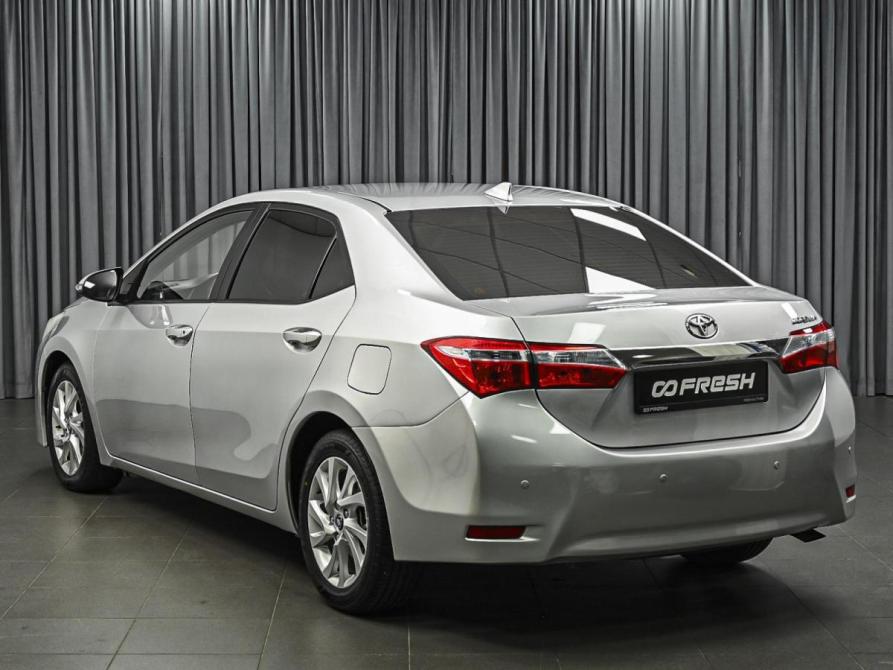 Toyota Corolla XI (E160 E170 E180) Рестайлинг 1 Ставрополь  - изображение 2