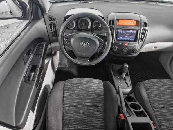 Kia Ceed I с пробегом 2007 года, цена 469 000 рублей, 295000 км, хэтчбек, Автокод Объявления