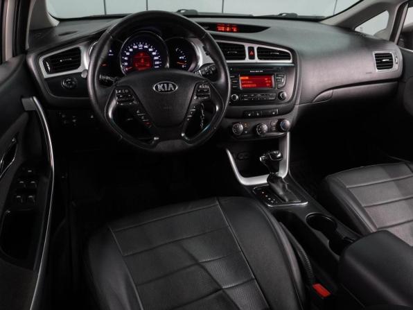 Kia Ceed II с пробегом 2012 года, цена 1 039 000 рублей, 151766 км, хэтчбек, Автокод Объявления
