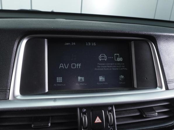 Kia Optima IV Рестайлинг с пробегом 2019 года, цена 1 699 000 рублей, 121212 км, седан, Автокод Объявления