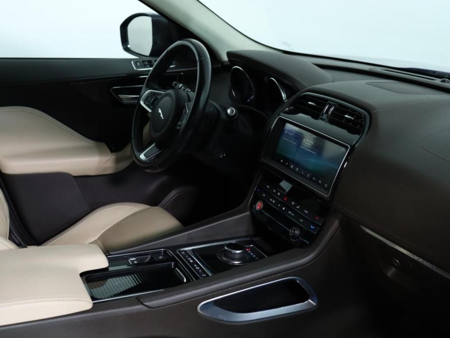 Jaguar F-Pace I Санкт-Петербург  - изображение 12