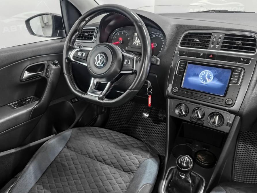 Volkswagen Polo V Рестайлинг Новосибирск  - изображение 13