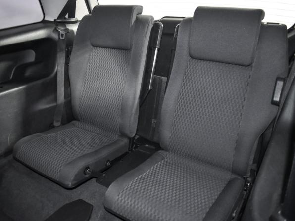 Opel Zafira A Рестайлинг с пробегом 2004 года, цена 390 000 рублей, 278390 км, компактвэн, Автокод Объявления
