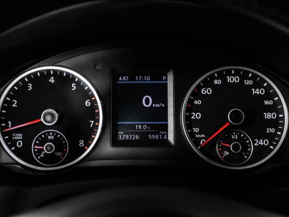 Volkswagen Tiguan I Рестайлинг с пробегом 2013 года, цена 1 348 000 рублей, 179724 км, внедорожник, Автокод Объявления
