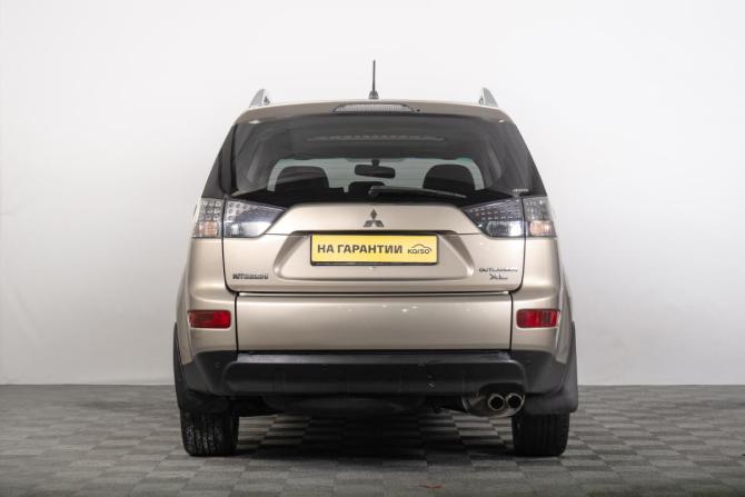 Mitsubishi Outlander II с пробегом 2007 года, цена 1 049 000 рублей, 233000 км, внедорожник, Автокод Объявления