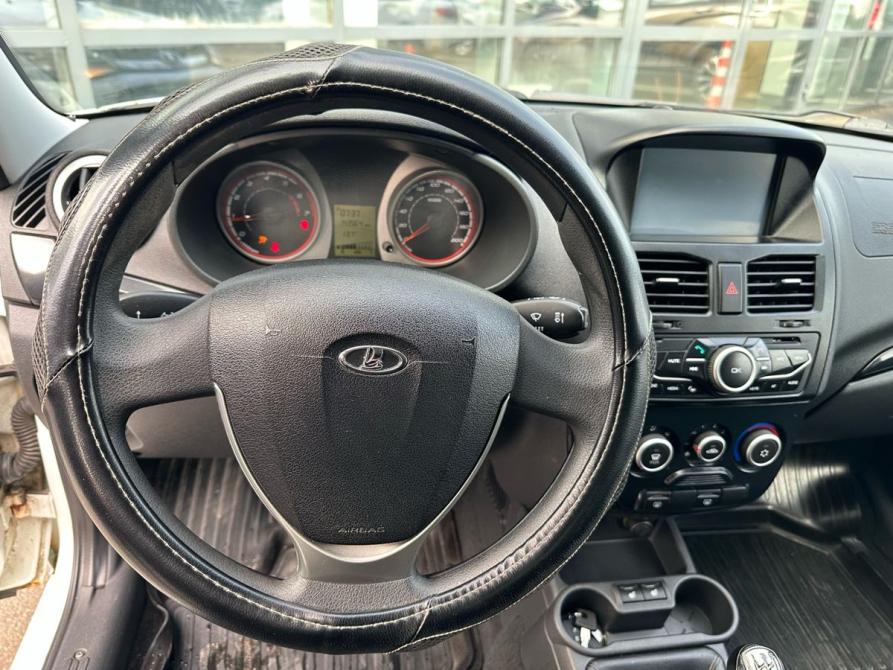 Lada (ВАЗ) Kalina II Санкт-Петербург  - изображение 6