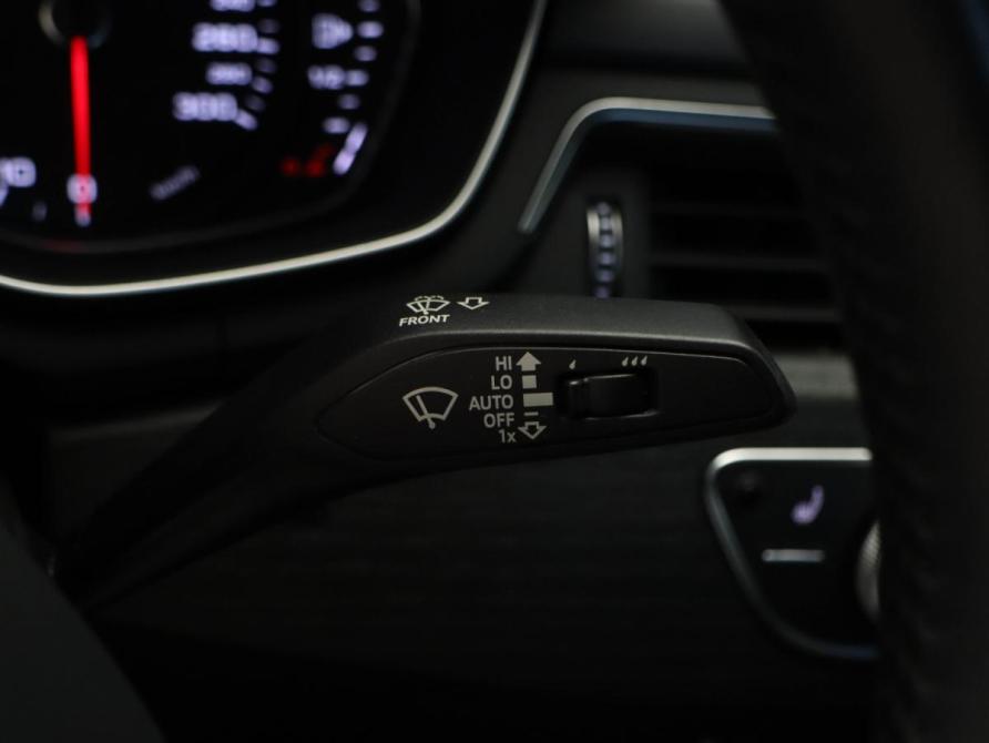 Audi A4 V (B9) Москва  - изображение 19