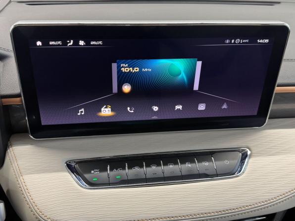 Haval Jolion I с пробегом 2023 года, цена 1 750 000 рублей, 21866 км, внедорожник, Автокод Объявления