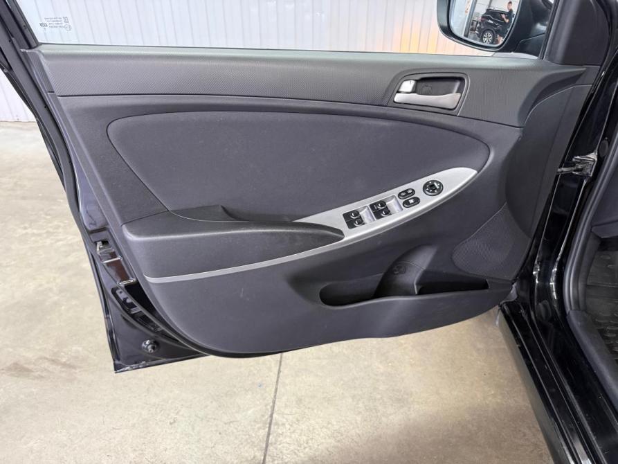 Hyundai Solaris I Рестайлинг Краснодар  - изображение 16