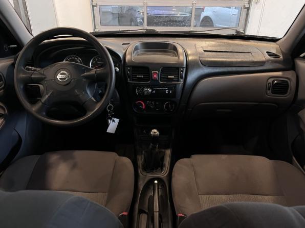 Nissan Almera II (N16) Рестайлинг с пробегом 2002 года, цена 137 100 рублей, 247318 км, хэтчбек, Автокод Объявления