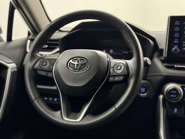 Toyota RAV4 V (XA50) с пробегом 2021 года, цена 3 480 000 рублей, 106000 км, внедорожник, Автокод Объявления