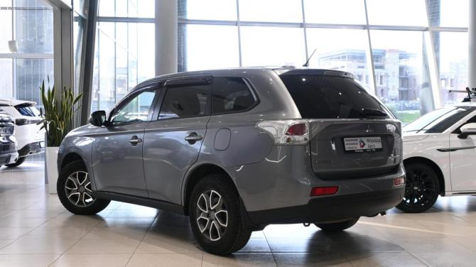 Mitsubishi Outlander III с пробегом 2013 года, цена 1 235 000 рублей, 200000 км, внедорожник, Автокод Объявления
