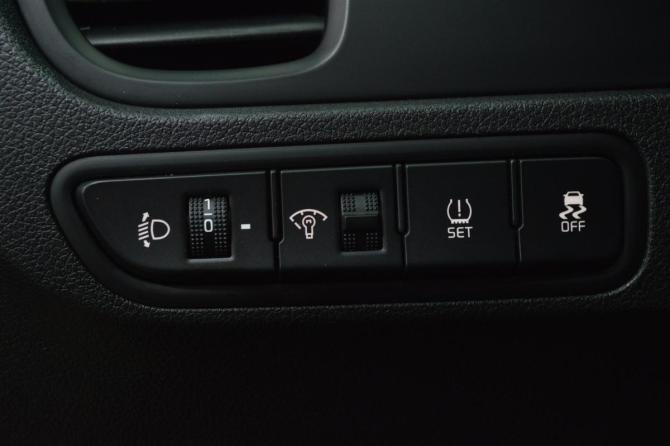 Kia Rio IV с пробегом 2019 года, цена 1 290 000 рублей, 128963 км, седан, Автокод Объявления