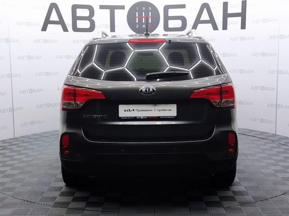 Kia Sorento II Рестайлинг с пробегом 2019 года, цена 2 100 000 рублей, 98500 км, внедорожник, Автокод Объявления