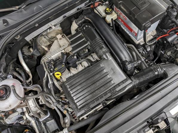 Skoda Octavia III (A7) Рестайлинг с пробегом 2019 года, цена 2 190 000 рублей, 92323 км, лифтбек, Автокод Объявления