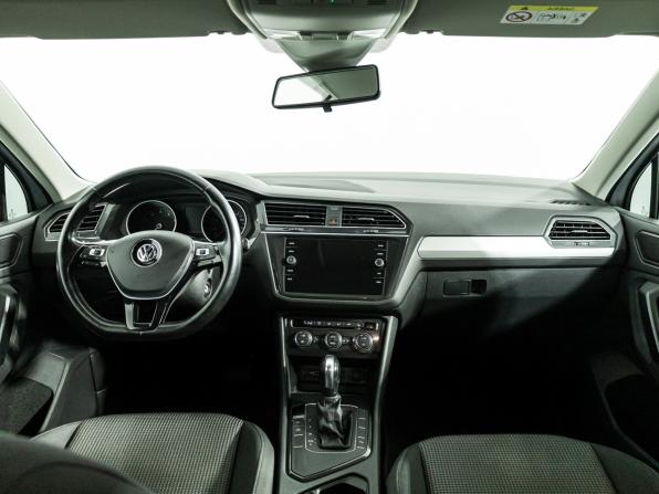 Volkswagen Tiguan II с пробегом 2019 года, цена 2 049 700 рублей, 128583 км, внедорожник, Автокод Объявления