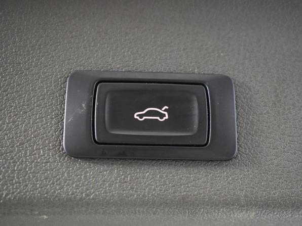 Audi Q5 I (8R) Рестайлинг с пробегом 2013 года, цена 1 689 900 рублей, 250110 км, внедорожник, Автокод Объявления