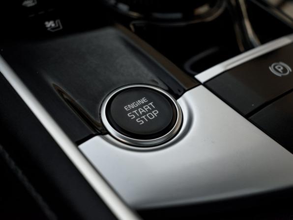 Kia Sportage V с пробегом 2024 года, цена 3 620 000 рублей, 64077 км, внедорожник, Автокод Объявления