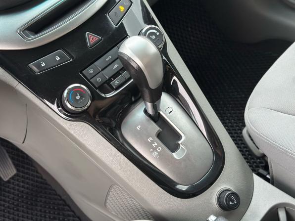 Chevrolet Orlando I с пробегом 2012 года, цена 999 000 рублей, 205000 км, компактвэн, Автокод Объявления