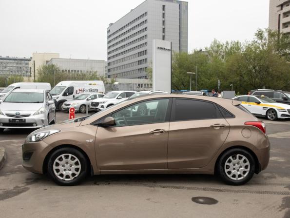 Hyundai i30 II с пробегом 2013 года, цена 888 000 рублей, 218350 км, хэтчбек, Автокод Объявления