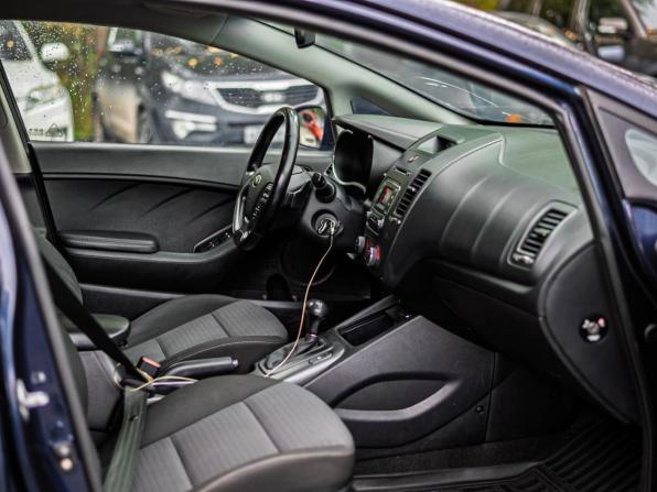 Kia Cerato III с пробегом 2015 года, цена 911 000 рублей, 260501 км, седан, Автокод Объявления