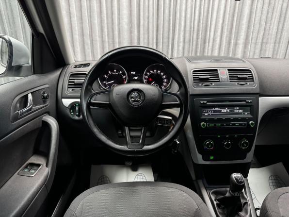 Skoda Yeti I с пробегом 2014 года, цена 890 000 рублей, 174303 км, внедорожник, Автокод Объявления