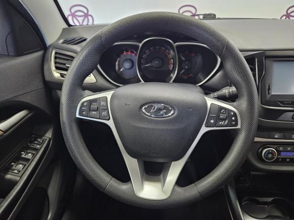 Lada (ВАЗ) Vesta I с пробегом 2019 года, цена 987 000 рублей, 63119 км, седан, Автокод Объявления