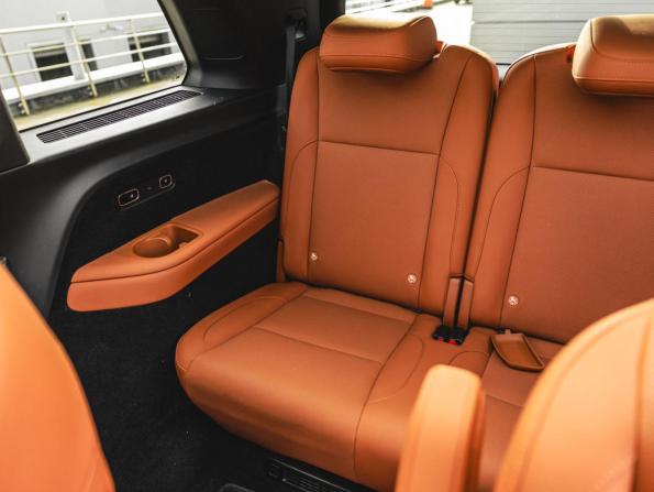 Li Auto (Lixiang) L9 I с пробегом 2024 года, цена 6 598 000 рублей, 49941 км, внедорожник, Автокод Объявления