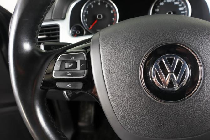 Volkswagen Touareg II с пробегом 2011 года, цена 2 149 000 рублей, 179000 км, внедорожник, Автокод Объявления