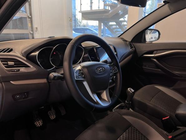 Lada (ВАЗ) Vesta I с пробегом 2019 года, цена 883 000 рублей, 279149 км, седан, Автокод Объявления