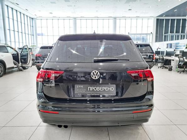 Volkswagen Tiguan II с пробегом 2017 года, цена 1 879 000 рублей, 190000 км, внедорожник, Автокод Объявления